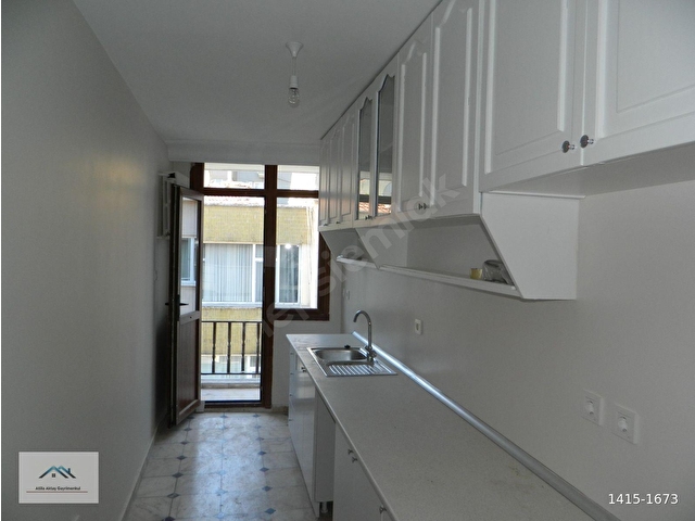 TEŞVİKİYEDE ARAKAT ASANSÖRLÜ BAKIMLI SATILIK DAİRE - Görsel 13