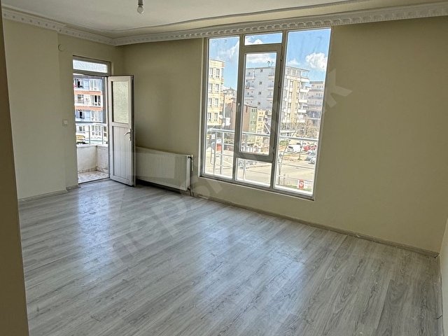 BATMAN ŞAFAK MAHALLESİNDE 3+1 SATILIK DAİRE - Görsel 25