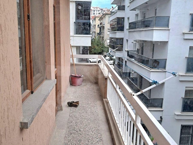 EMEK 8. CADDE ÜZERİNDE ORTA KAT YAPILI 2+1 KİRALIK DAİRE - Görsel 5