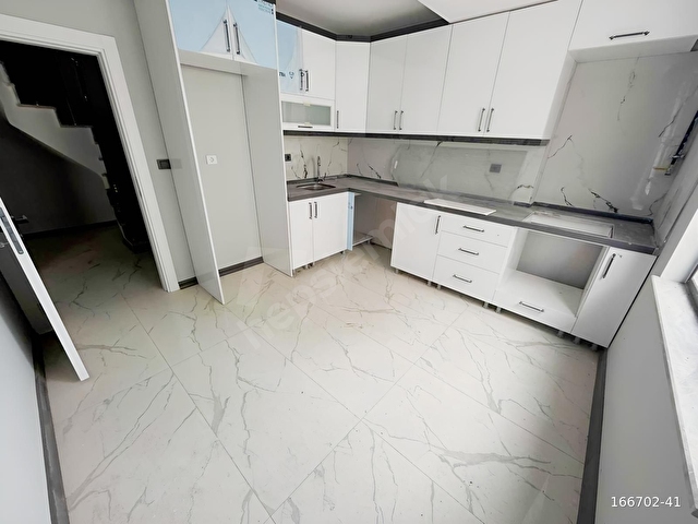 NİLÜFER AKÇALARDA KAPALI OTOPARKLI 3+1 SIFIR DUBLEKS DAİRE - Görsel 13