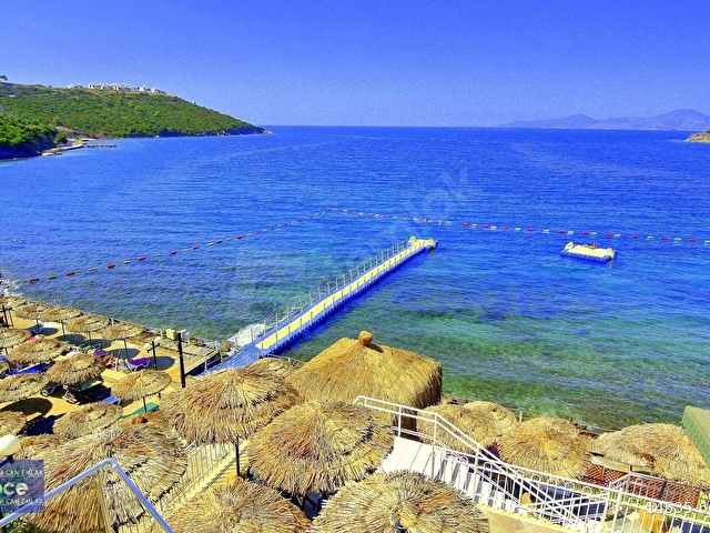 BODRUM PLAJLI RESORT SİTEDE MANZARALI EŞYALI BAKIMLI 2+1 DAİRE - Görsel 4