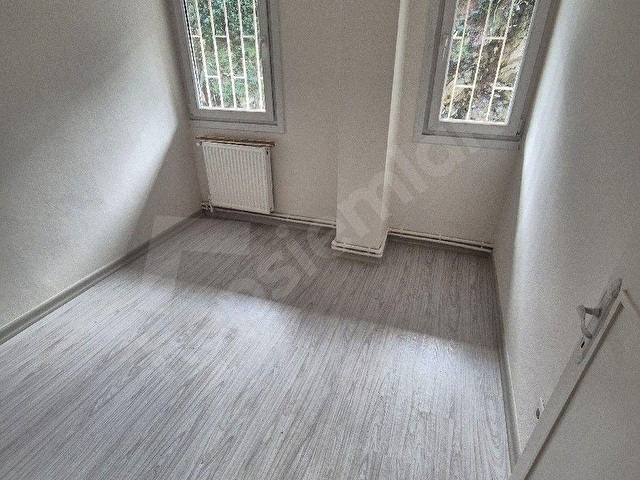 GÜLBAĞDA 2+1 KİRALIK DAİRE - Görsel 4
