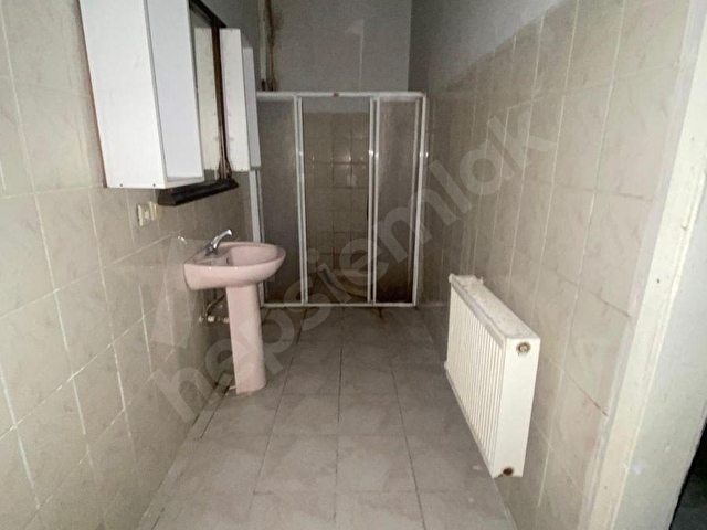 Cumhuriyette Cadde Ulaşım Yakın, Kiralık 2+1 Daire - Görsel 30