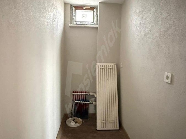 ÖZ GAYE EMLAKTAN DEVELİ BAHÇELİEVLER MAHALLESİNDE SATILIK VİLLA - Görsel 13