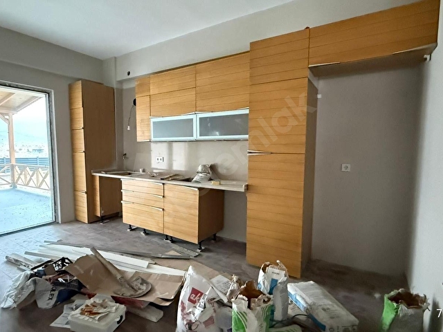 ÖZ GAYE EMLAKTAN DEVELİ BAHÇELİEVLER MAHALLESİNDE SATILIK VİLLA - Görsel 6