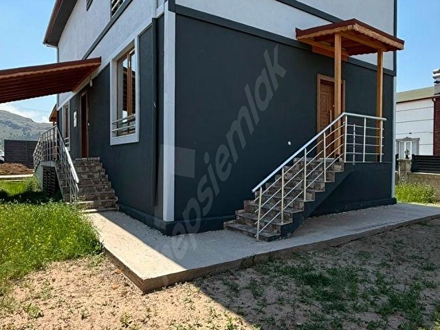 ÖZ GAYE EMLAKTAN DEVELİ BAHÇELİEVLER MAHALLESİNDE SATILIK VİLLA - Görsel 23