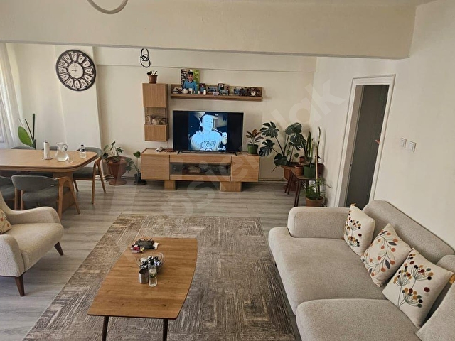 CEVATPAŞADA ESKİ KORDONA YAKIN 145 m² FERAH 3+1 SATILIK DAİRE - Görsel 2