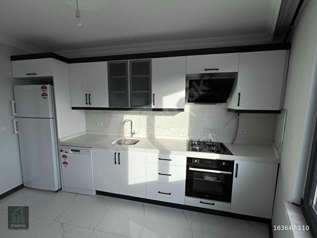 PORTO EMLAK - ÇERKEZKÖYDE 1+1 FULL EŞYALI KİRALIK DAİRE! - Görsel 18