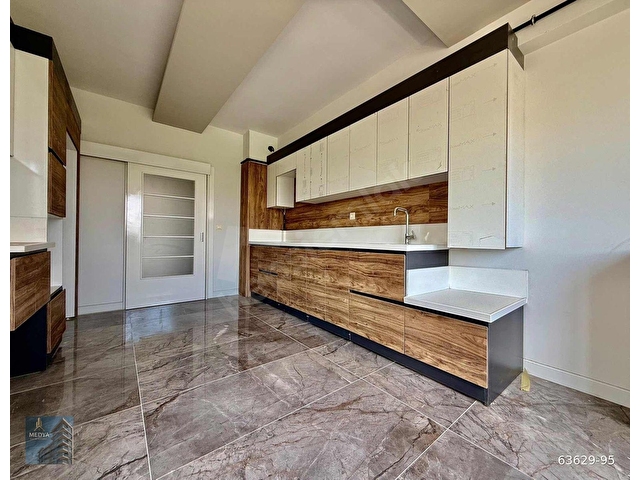 MEDYA GAYRİMENKULDEN AYYILDIZ MAH. 3+1 140M2 SİTE İÇİ LÜKS DAİRE - Görsel 5