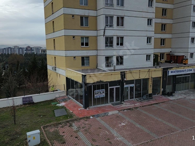 GAZİLER EMLAKTAN GERMİR-KORU SİTESİNDE SATILIK DÜKKAN - Görsel 3