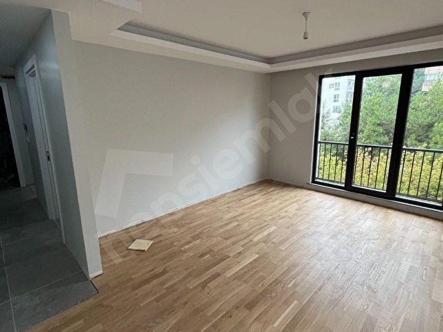 YENİ BİNADA SATILIK 2 ODA SALON ÖN CEPHE DAİRE - Görsel 7