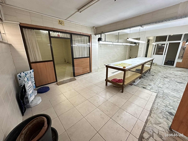 ANA CADDEYE YAKIN KİRALIK 120M2 KOTTAN GİRİŞ KAT DÜKKAN - Görsel 3