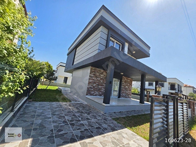 300M² ARSA İÇİN 4 TARAFI ACIK MÜSTAKİL VİLLA - Görsel 7