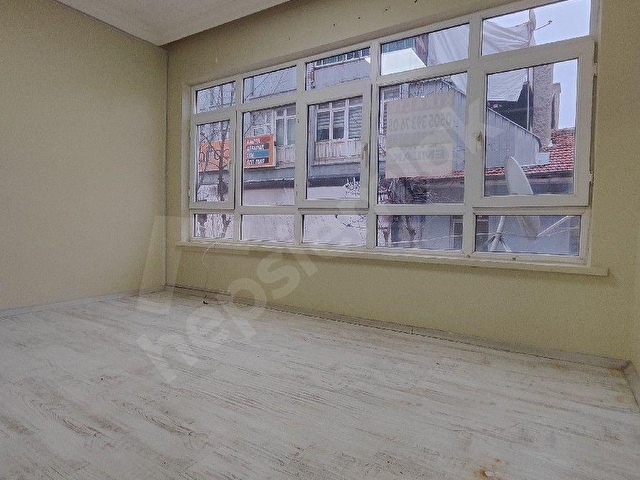 POLATLI ÇARŞI MERKEZDE 30M² KİRALIK OFİS - Görsel 3