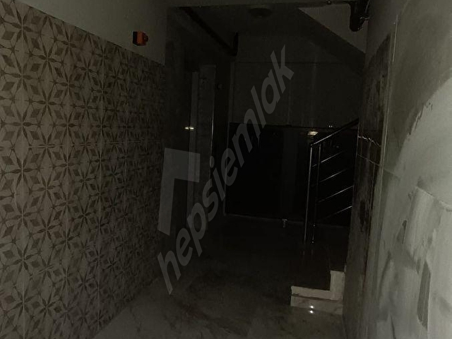 Acısu caddesi kiralık 1+1 daire !! - Görsel 14