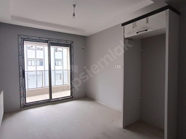 Acısu caddesi kiralık 1+1 daire !! - Görsel 2