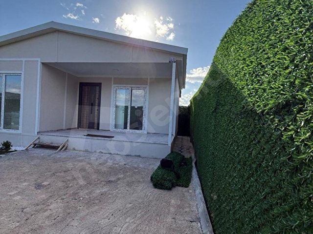 ÇAKALTEPEde HARİKA BAHÇE ve 1+1 MÜKEMMEL EVİ HAZIR KURULU DÜZEN