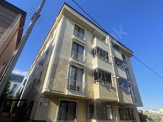 KORU EMLAKTAN KİRALIK 2+1 ARAKAT BALKONLU ASANSÖRLÜ FIRSAT DAİRE