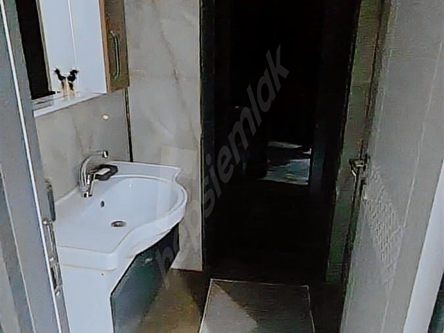 Bercesteden Kiracılı SON KAT 3+1 Merkezi Konumda Lüks Daire - Görsel 16