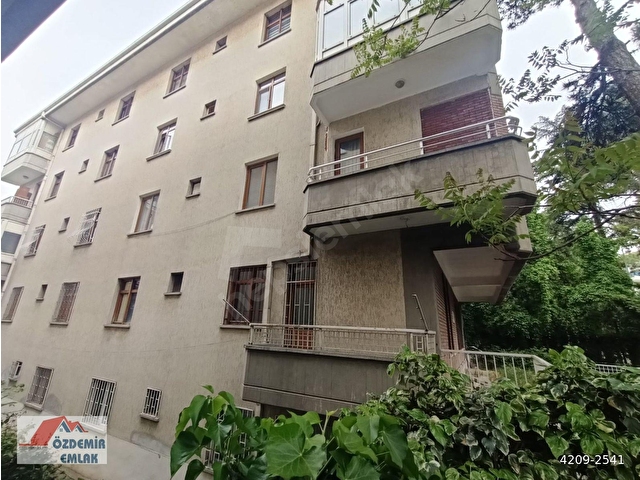 EMEK ÖZDEMİR EMLAKTAN BAKIMLI ÖN CEPHE BALKONLU 3+1 YÜKSEK GİRİŞ - Görsel 3