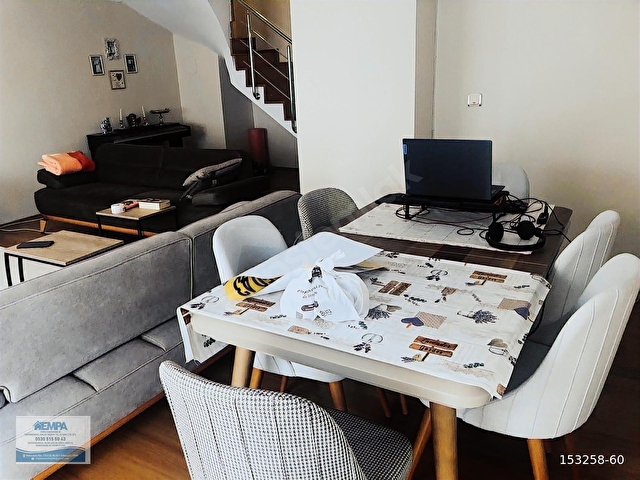 Karşıyaka Yalı Mahallesi Geniş Dubleks 3+1 Kiralık Daire - Görsel 4