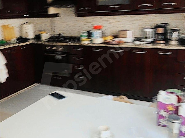 Karşıyaka Yalı Mahallesi Geniş Dubleks 3+1 Kiralık Daire - Görsel 6