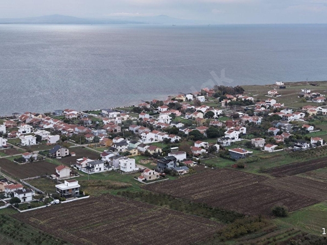 Boğazın Kıyısında : Emek Tatil Sitesinde Köşe Villa Parseli - Görsel 12
