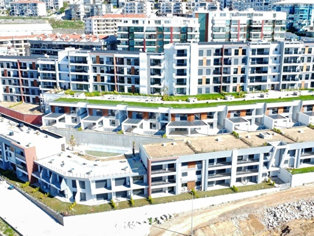 KUŞADASINDA DENİZ MANZARALI 3+1 KAPALI MUTFAKLI DAİRELER - Görsel 7