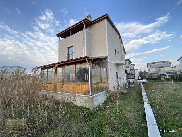 DENİZE 100 m KONUMDA SATILIK 3 DAİRE VE 1 DÜKKAN - Görsel 30