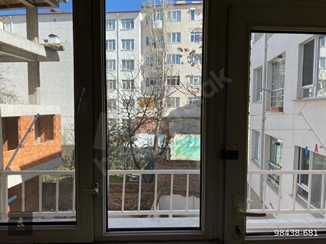 GÜLLÜKTE 2+1 GENİŞ TEMİZ DAİRE - Görsel 17