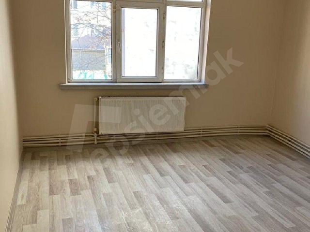 GÜLLÜKTE 2+1 GENİŞ TEMİZ DAİRE - Görsel 19
