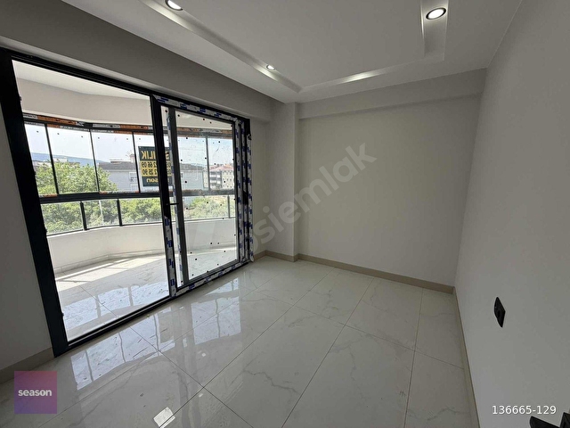 SEASON GAYRİMENKULDEN MURATBEY MAH.SİTE İÇİ ARAKAT 3+1 150 M2 - Görsel 18