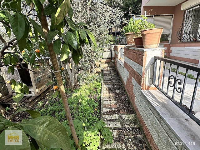 Seferihisar Çolakibrahimde Caddeye Yakın Geniş 7+1 Satılık Villa - Görsel 21
