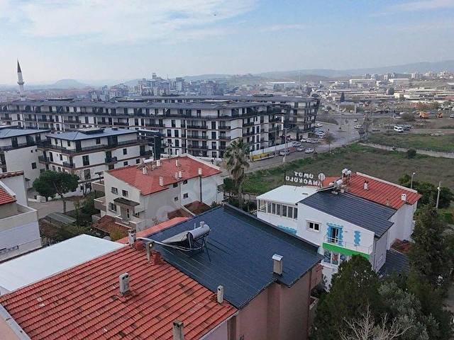 Seferihisar Çolakibrahimde Caddeye Yakın Geniş 7+1 Satılık Villa - Görsel 6
