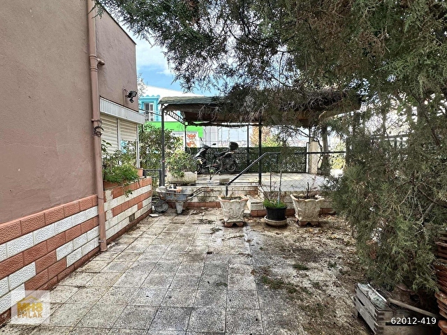 Seferihisar Çolakibrahimde Caddeye Yakın Geniş 7+1 Satılık Villa - Görsel 14