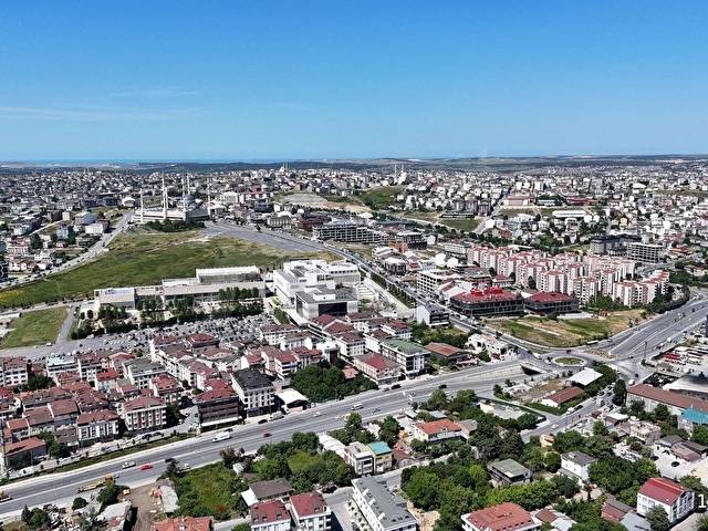 Arnavutköy Haraççıda Ticari+Konut Satılık Arsa - Görsel 18