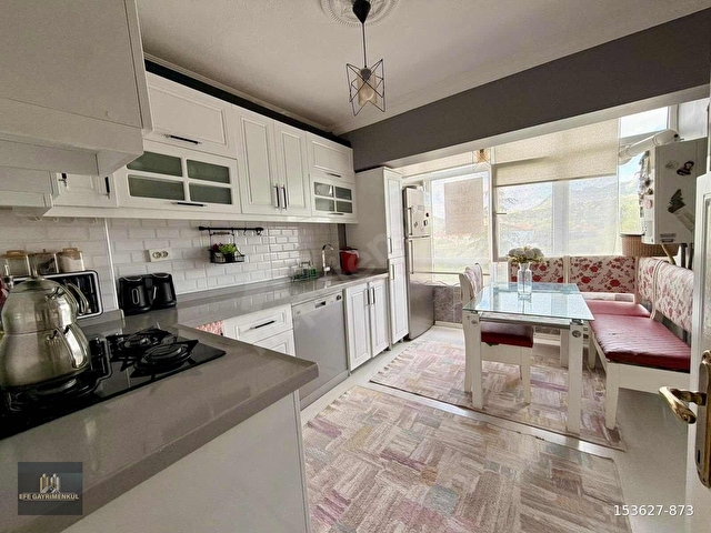 EFE GAYRİMENKULDEN CADDE DİBİ GENİŞ M² Lİ 3+1 MASRAFSIZ DAİRE.. - Görsel 3