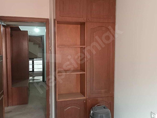 Bozkaya İş Merkezinde Satılık Ofis - Görsel 10