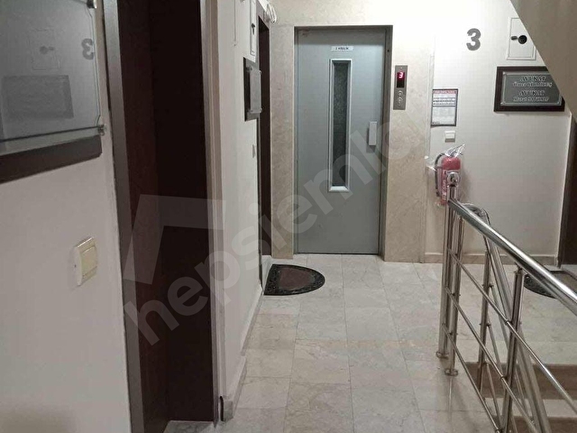 Bozkaya İş Merkezinde Satılık Ofis