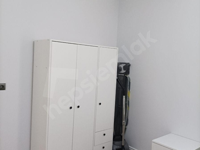 Yeşilovacık havuzlu sitede eşyalı kiralık 1+1 - Görsel 14