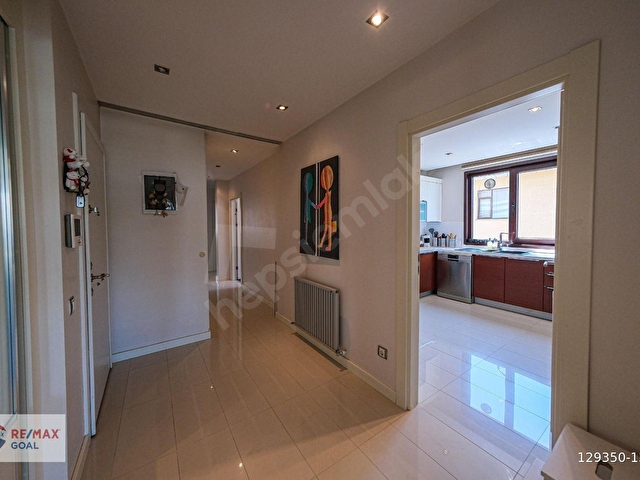 DIKILITAŞTA OTOPARKLI, GENIŞ , PRESTIJLI 3+1 SATILIK DAIRE - Görsel 21