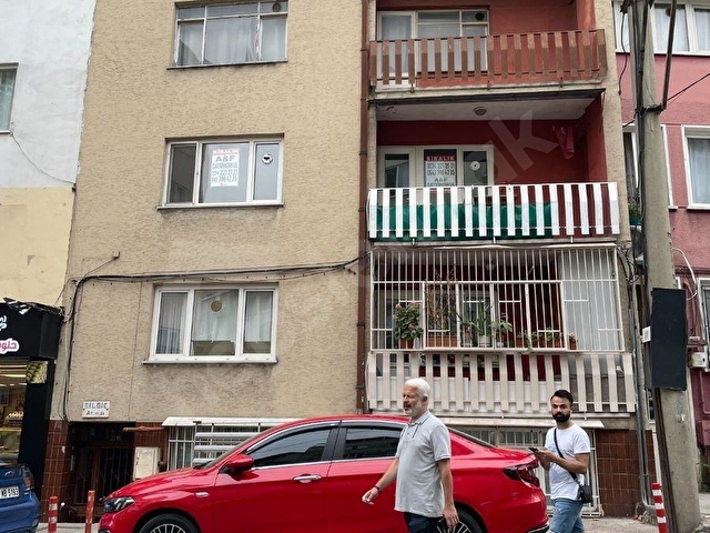 Altıparmak İntizam muhtarlığı yani 2+1 arakat kombili bekara uygun