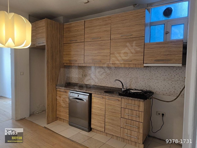 Beyoğlu Aynalı çeşmede kiralık daire - Görsel 6