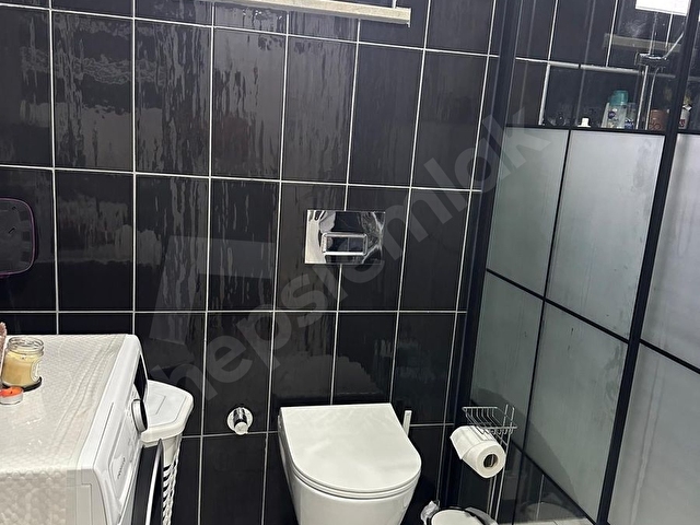 E&E GAYRİMENKUDEN KARTAL KARLIKTEPEDE SATILIK 3+1 GENİŞ DAİRE - Görsel 16