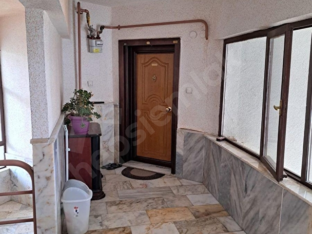BAŞTAN SONA YAPILI 3+1 DAİRE - Görsel 17
