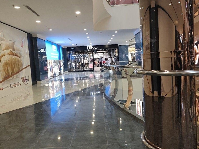 VAN MAL AVM DE KİRALIK DÜKKAN