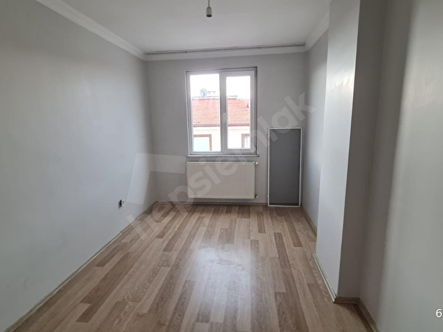 ÜMİT EMLAKTAN K.KUYU MERKEZDE 2+1 AÇIK MUTFAKLI DAİRE SATILIK - Görsel 19