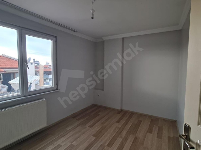 ÜMİT EMLAKTAN K.KUYU MERKEZDE 2+1 AÇIK MUTFAKLI DAİRE SATILIK - Görsel 18