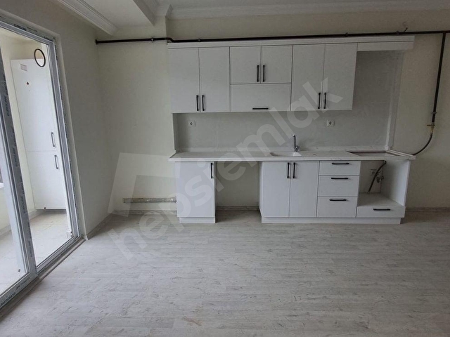 MAXS EMLAKTAN KİRALIK DAİRE HASTANE KARŞISINDA - Görsel 2