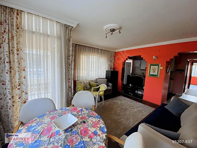 İzmir Bornovada Muhteşem Konumda Satılık Eşyalı 2+1 Daire - Görsel 13